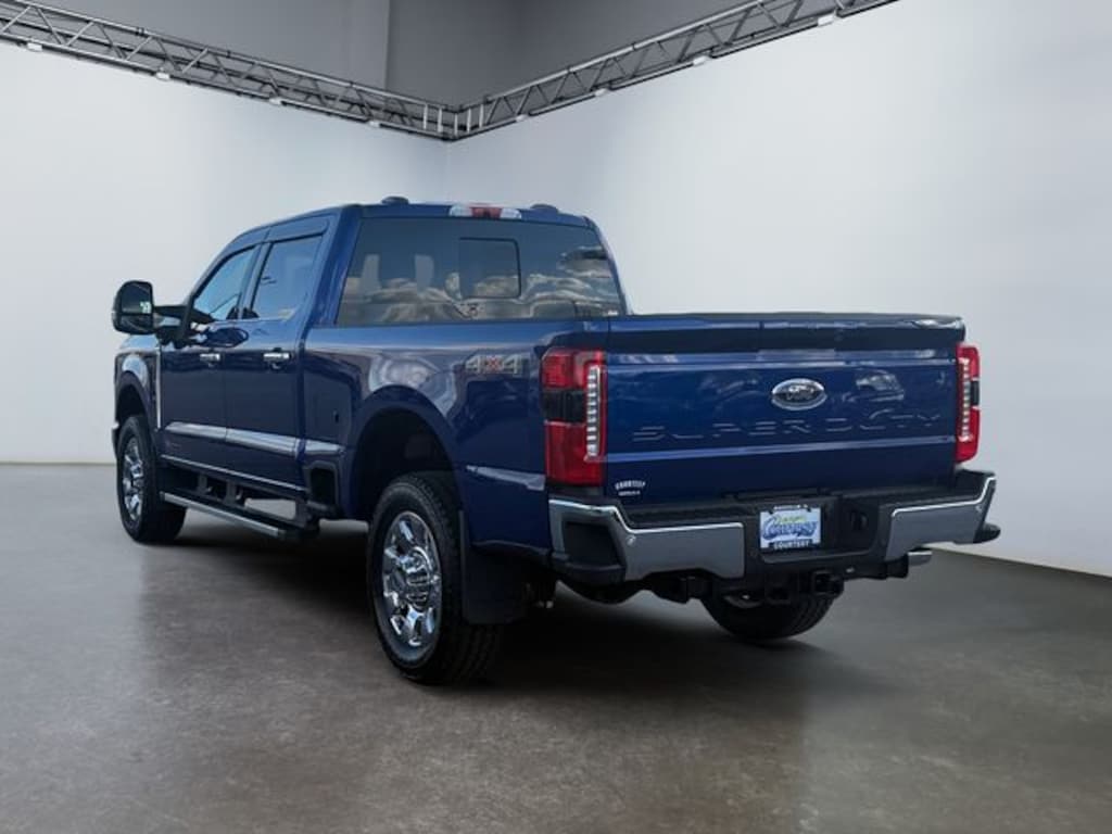 New 2026 Ford F-350 Truck Crew Cab