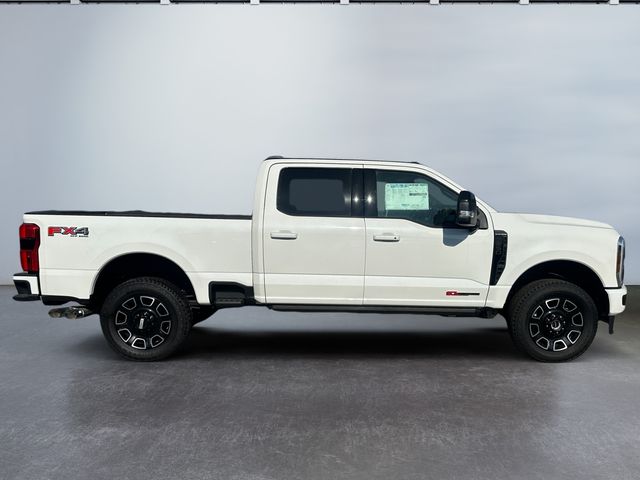 2025 Ford F-250 Super Duty Platinum - Photo 6