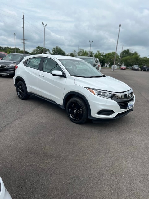 Used 2021 Honda HR-V LX with VIN 3CZRU6H33MM716823 for sale in Danville, IL