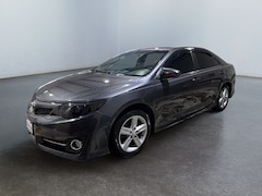 2012 Toyota Camry SE Sedan