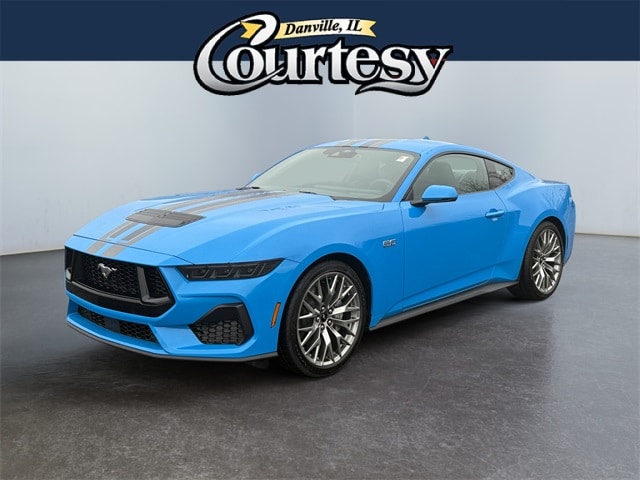 2025 Ford Mustang GT Premium's photo