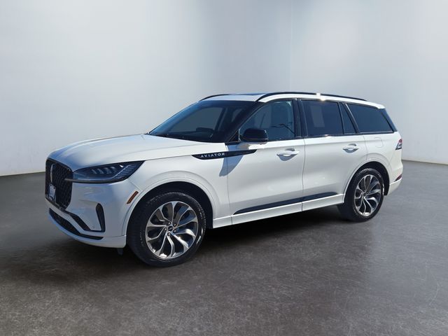 2025 Lincoln Aviator Premiere AWD's photo