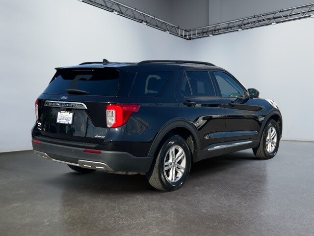 2022 Ford Explorer XLT photo 4