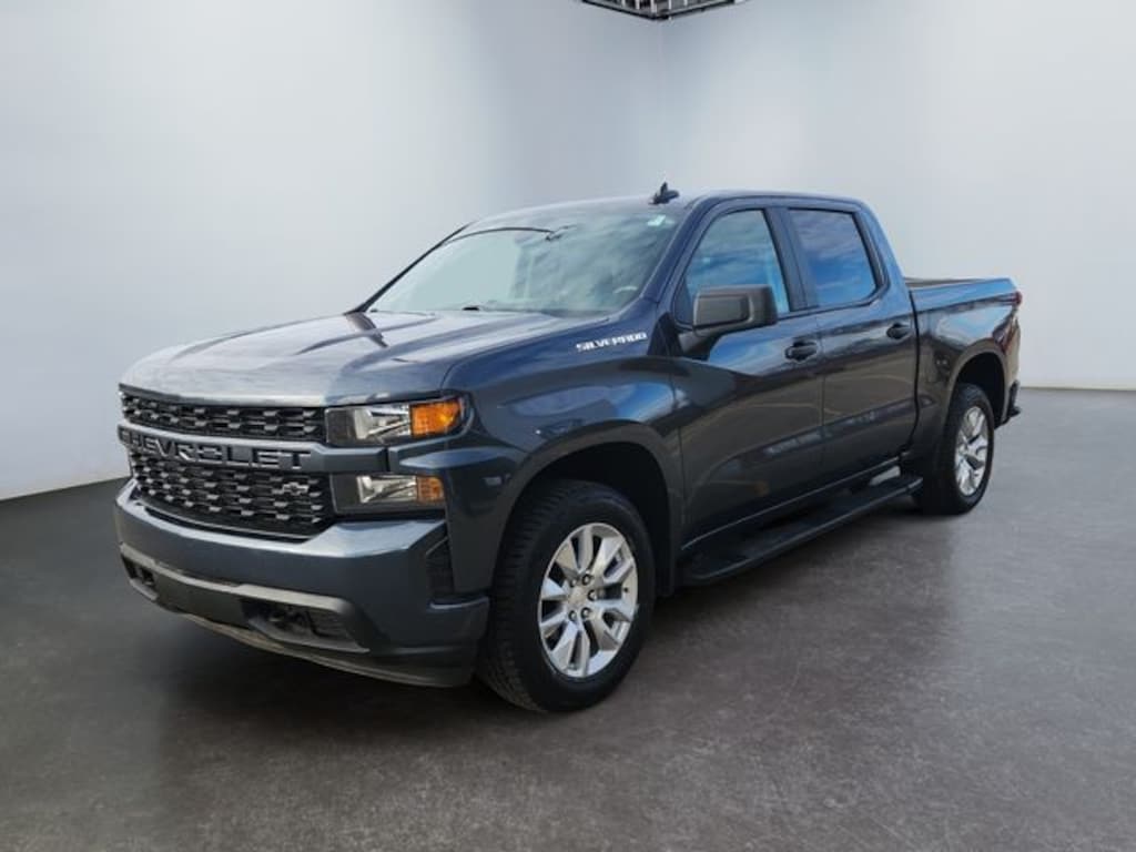 Used 2022 Chevrolet Silverado 1500 LTD Custom Truck