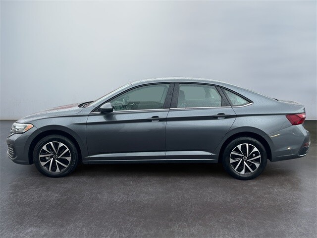 2024 Volkswagen Jetta 1.5T S photo 2