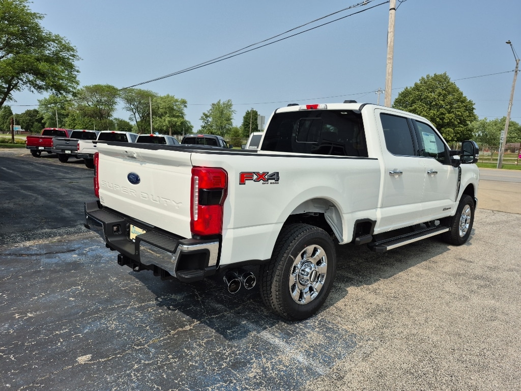 New 2025 Ford F-250 Lariat Truck Crew Cab