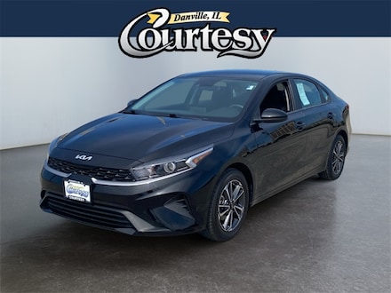 2022 Kia Forte LXS Sedan