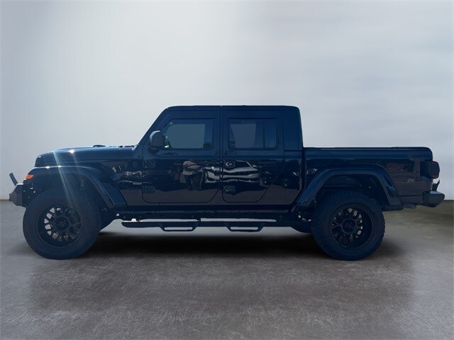 2021 Jeep Gladiator Overland photo 2