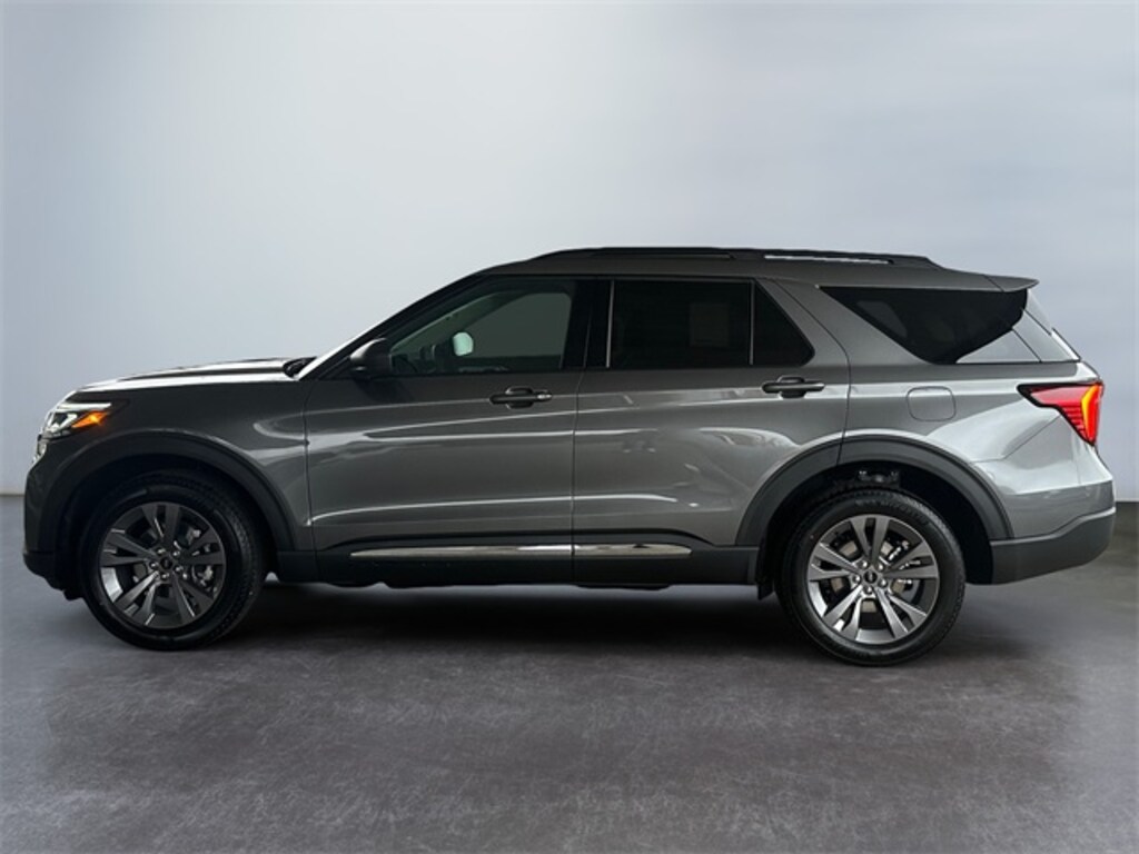New 2025 Ford Explorer Active SUV