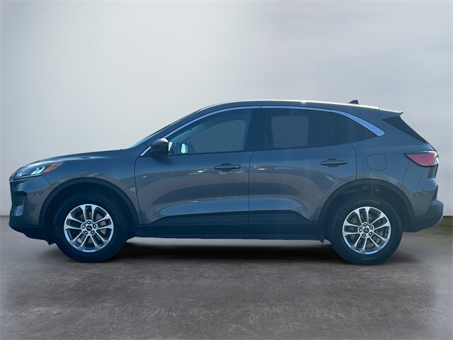 2022 Ford Escape SE photo 2