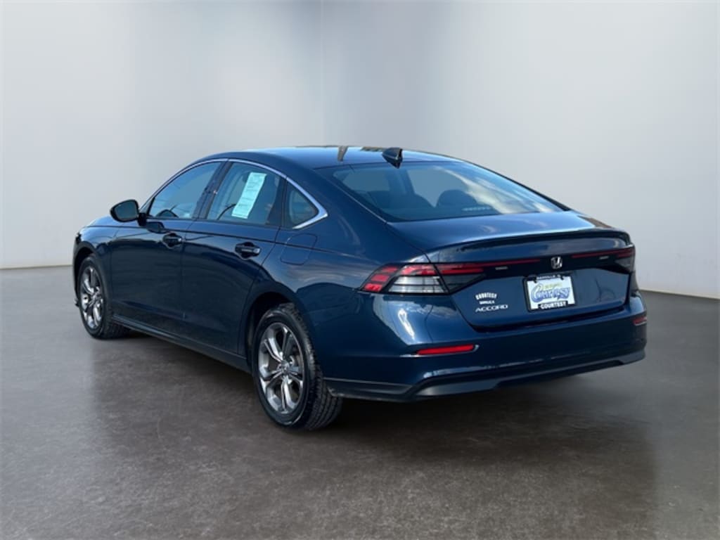 Used 2024 Honda Accord EX Sedan