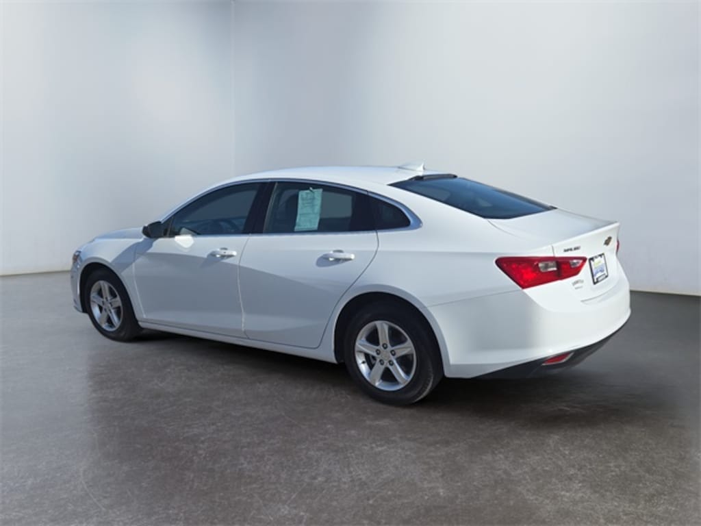 Used 2023 Chevrolet Malibu LT Sedan