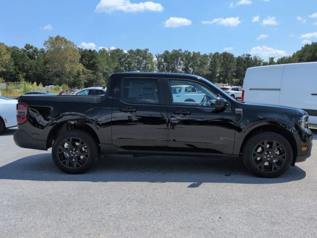 New 2025 Ford Maverick Lariat Truck SuperCrew