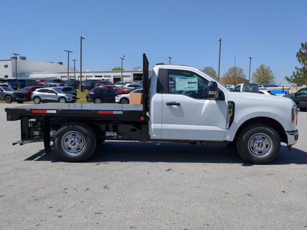 New 2024 Ford F-250 XL Truck Regular Cab