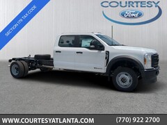 2025 Ford F-450 Chassis Truck Crew Cab