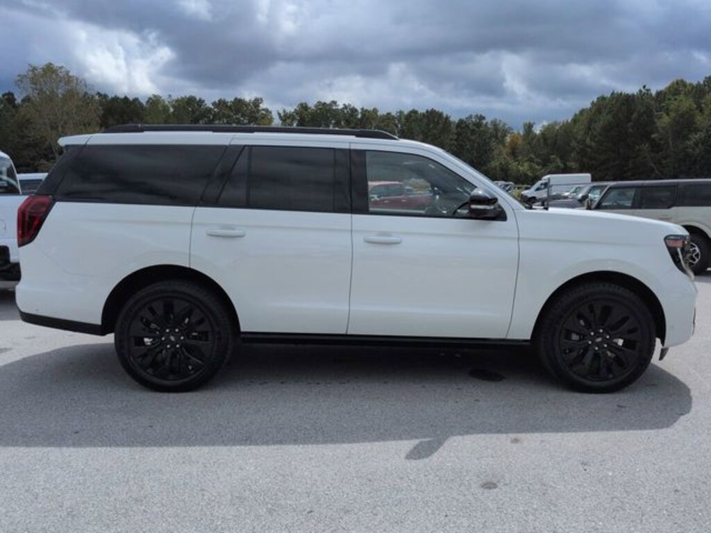 Certified 2025 Ford Expedition Platinum SUV