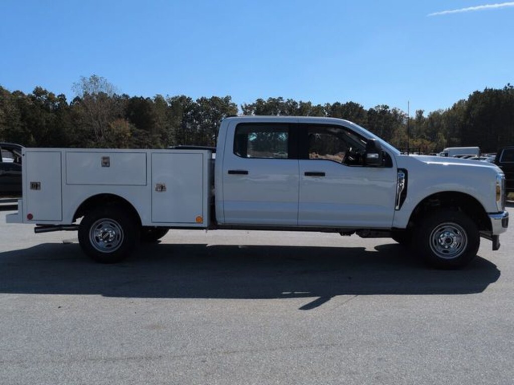 New 2026 Ford F-250 Truck Crew Cab