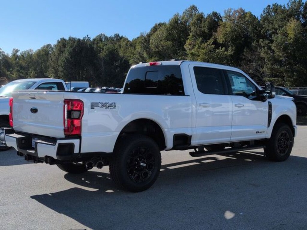 New 2025 Ford F-250 Truck Crew Cab