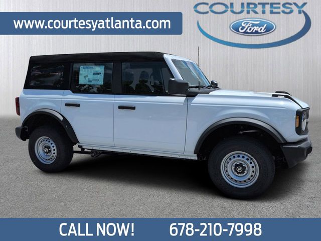 2025 Ford Bronco 4-Door Base's photo