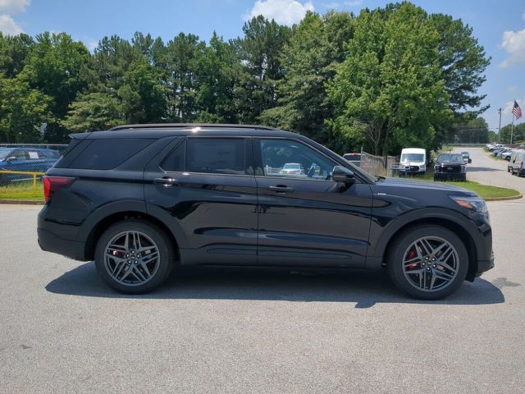 New 2025 Ford Explorer ST-Line SUV