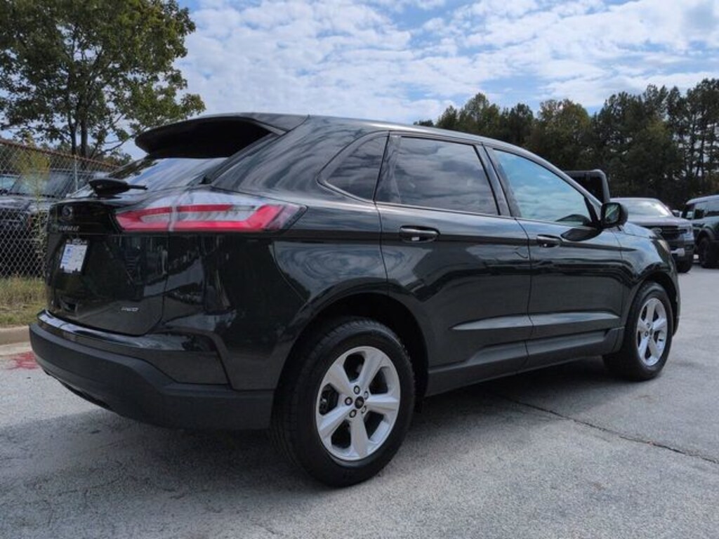 Certified 2024 Ford Edge SE SUV