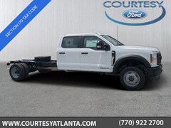 2025 Ford F-550 Chassis Truck Crew Cab