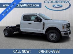 2026 Ford F-350 Chassis Truck Super Cab