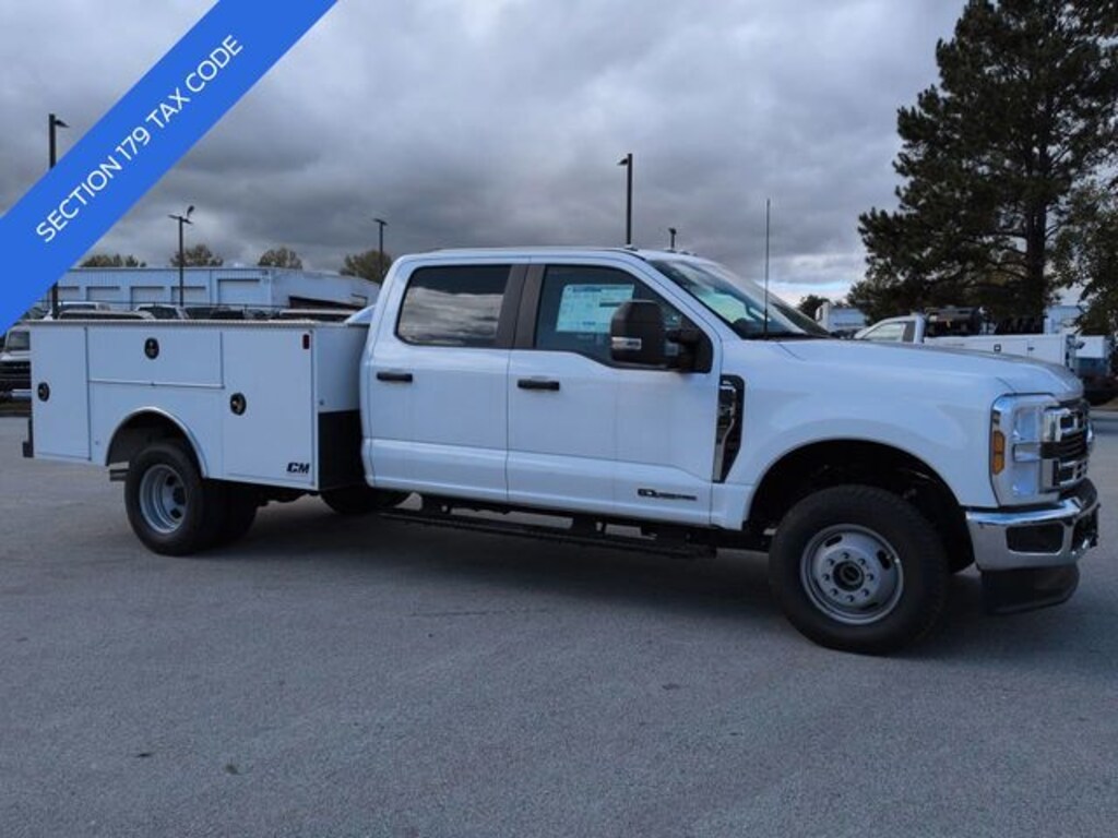 New 2025 Ford F-350 Chassis Truck Crew Cab
