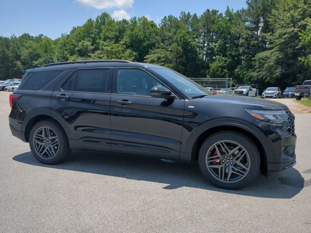 New 2025 Ford Explorer ST-Line SUV