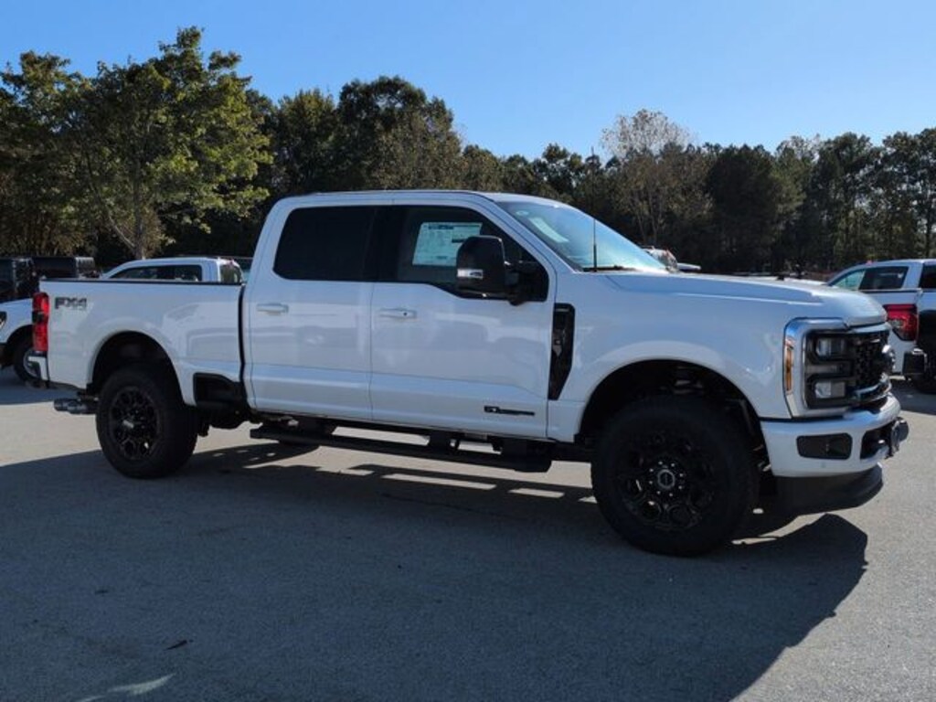 New 2025 Ford F-250 Truck Crew Cab