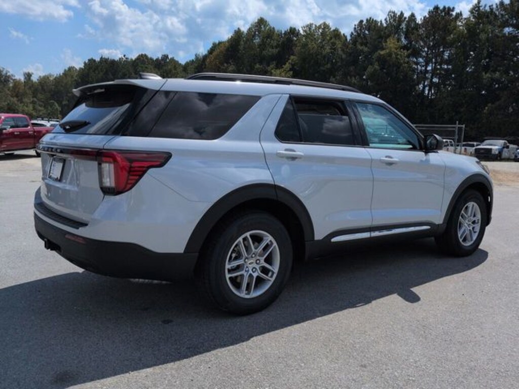 New 2025 Ford Explorer Active SUV