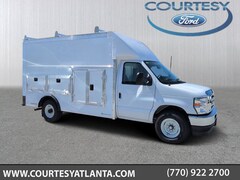 2025 Ford E-350 Cutaway Base Truck
