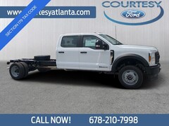 2025 Ford F-550 Chassis Truck Crew Cab