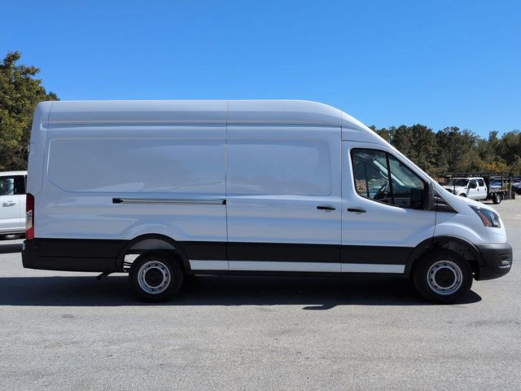 New 2026 Ford Transit-250 Cargo Van Cargo Extended