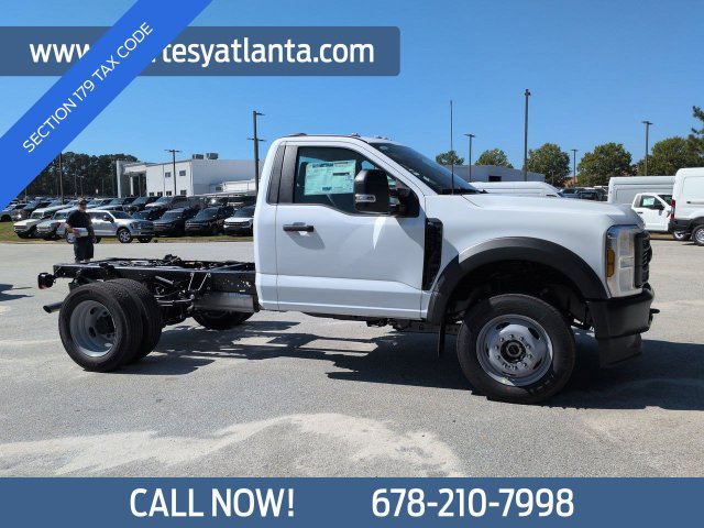 2027 Ford F-450 Super Duty Chassis Cab