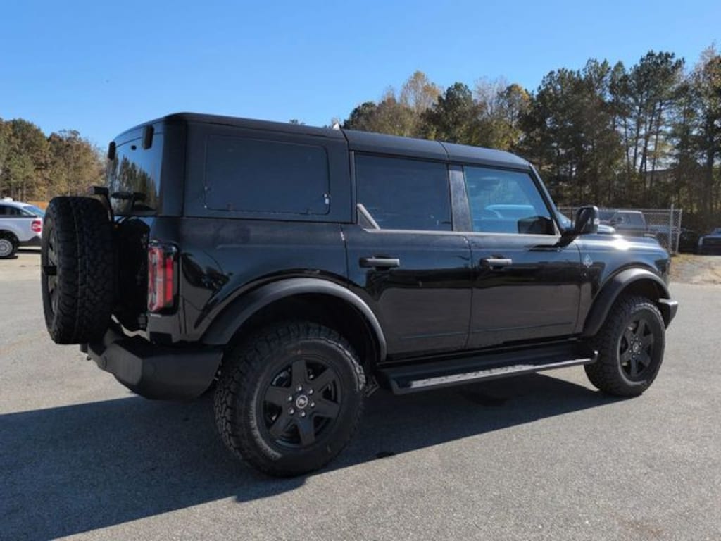 New 2025 Ford Bronco Outer Banks SUV