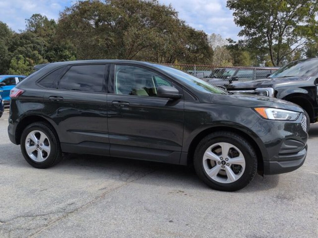 Certified 2024 Ford Edge SE SUV