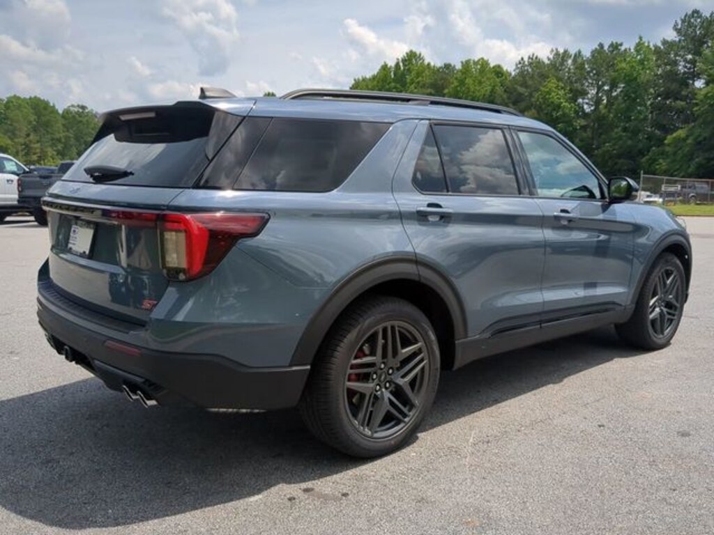 New 2025 Ford Explorer ST SUV