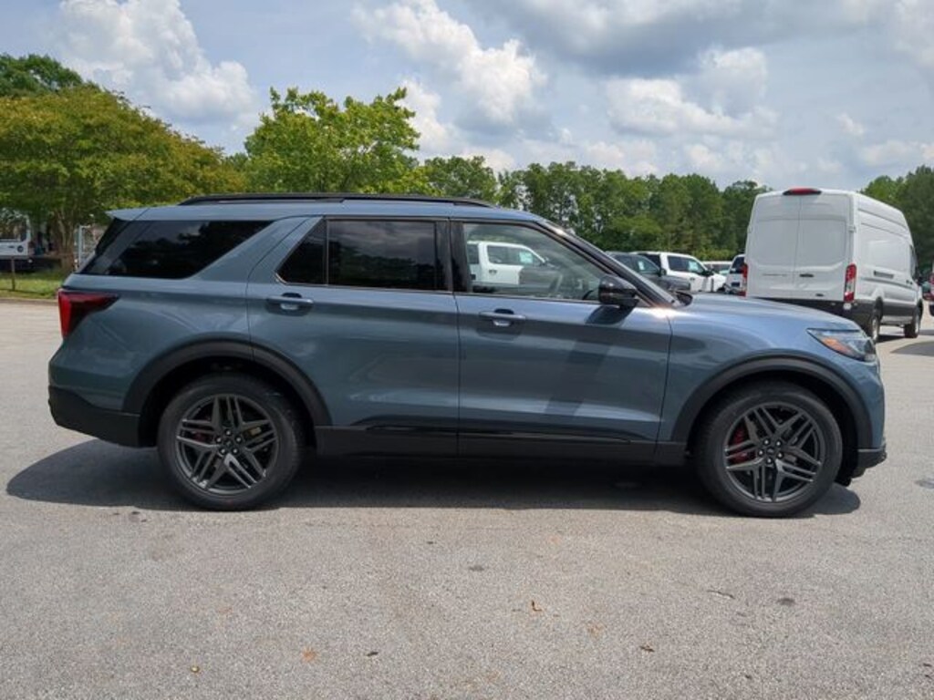 New 2025 Ford Explorer ST SUV