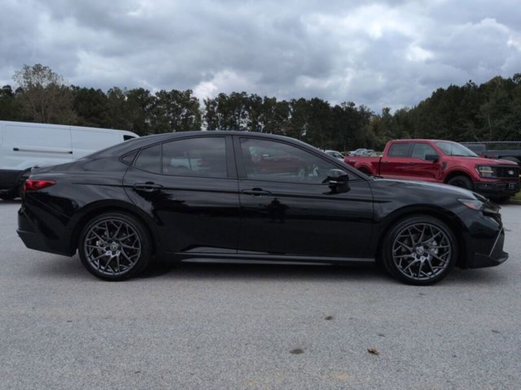 Used 2025 Toyota Camry SE Sedan