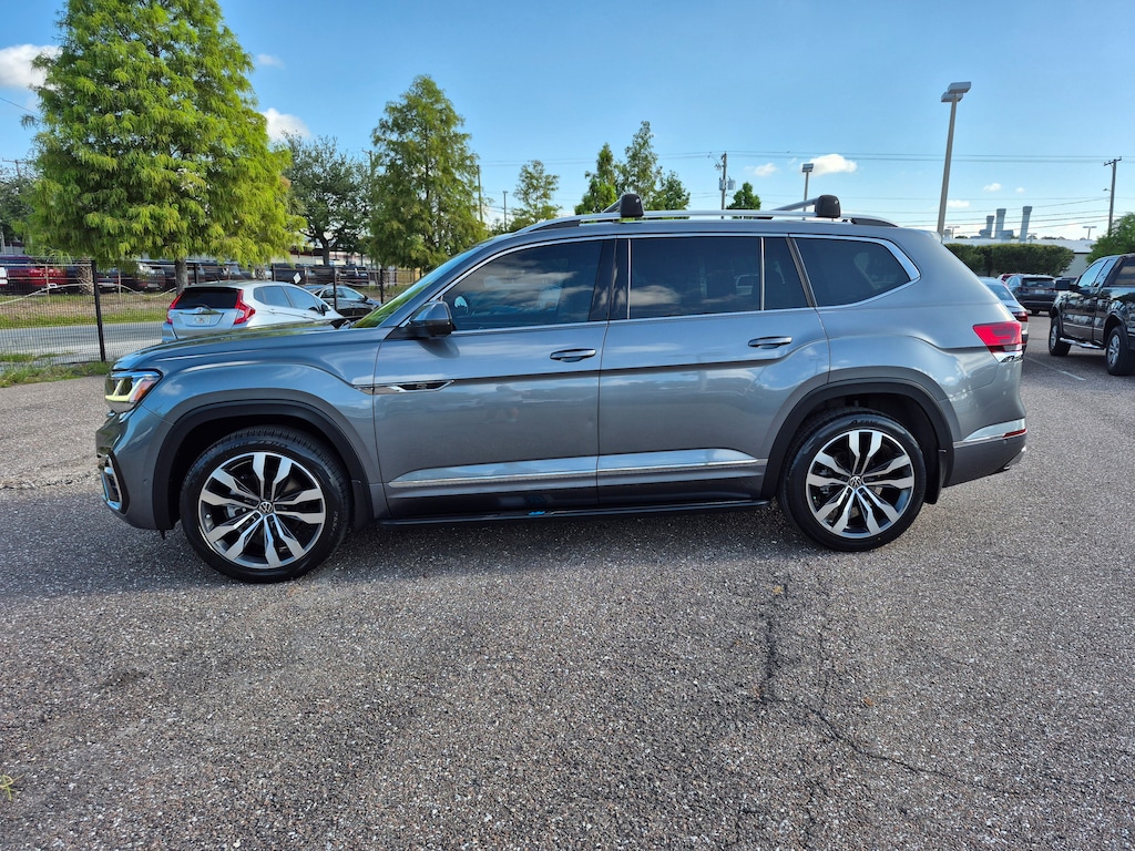 Used 2023 Volkswagen Atlas 3.6L V6 SEL Premium R-Line SUV