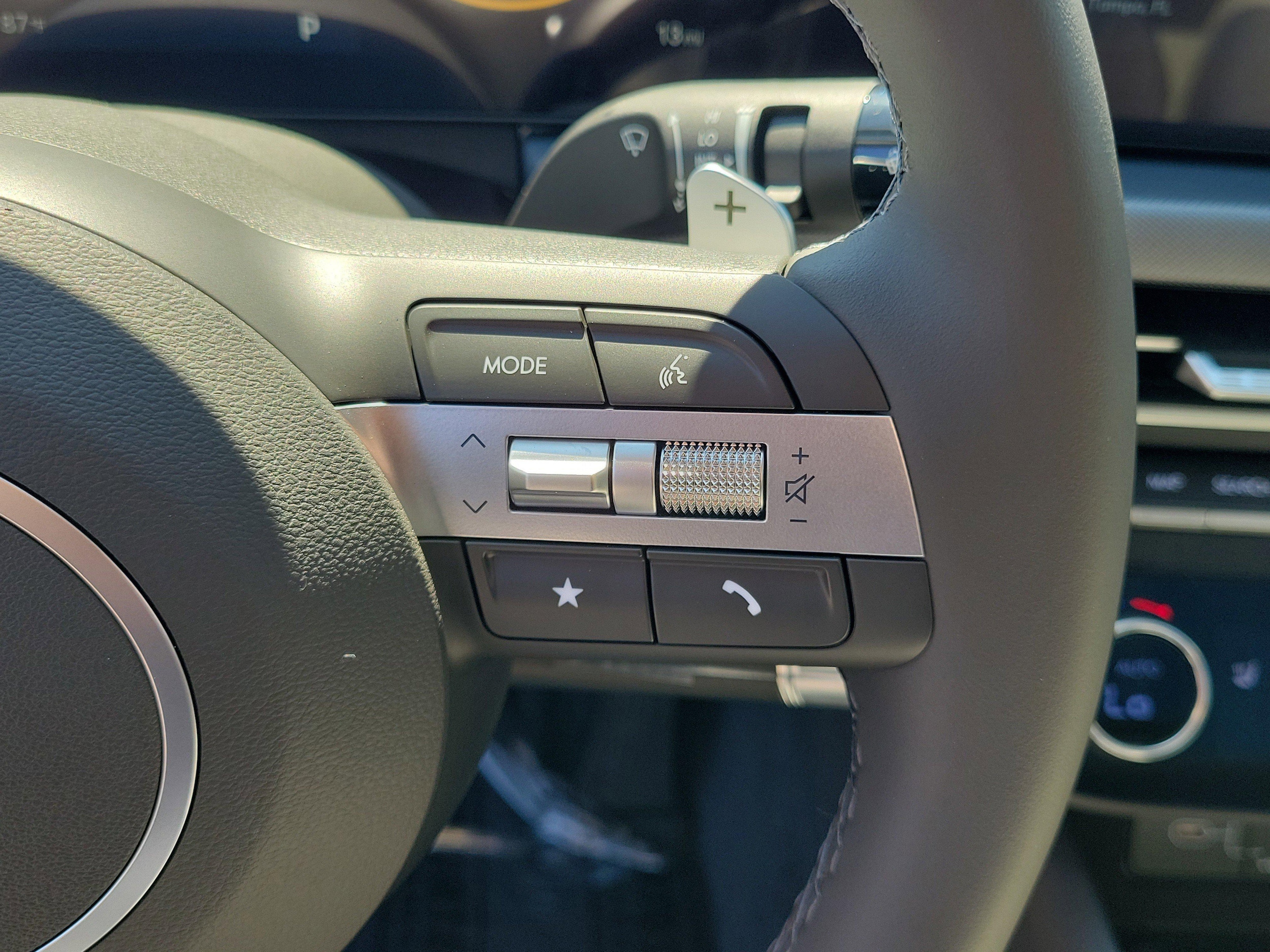 2025 Hyundai Sonata SEL - Photo 30