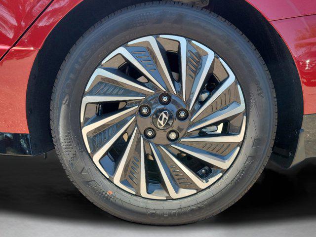 2025 Hyundai Sonata Hybrid Limited - Photo 6