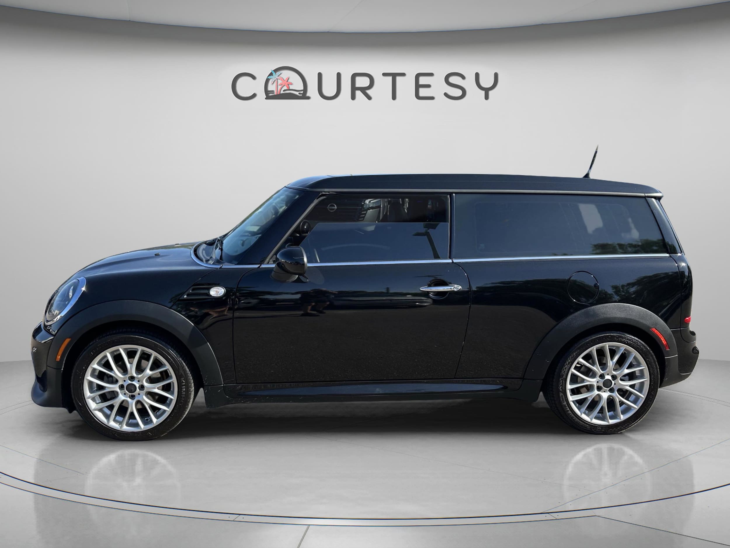 Used 2014 MINI Cooper Base with VIN WMWZF3C56ET571705 for sale in Tampa, FL