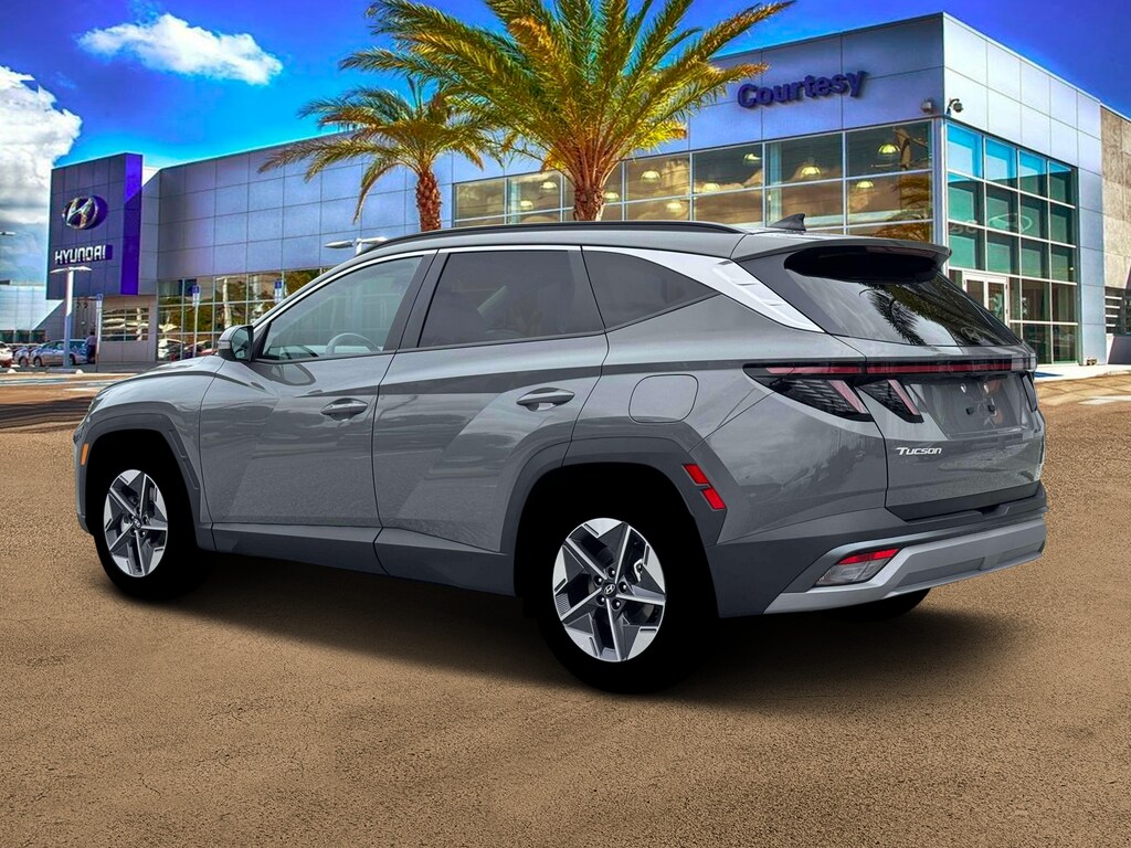 New 2026 Hyundai Tucson SEL Premium FWD SUV