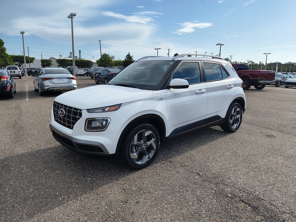 Certified 2023 Hyundai Venue SEL SUV