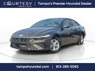 2024 Hyundai Elantra SE Sedan