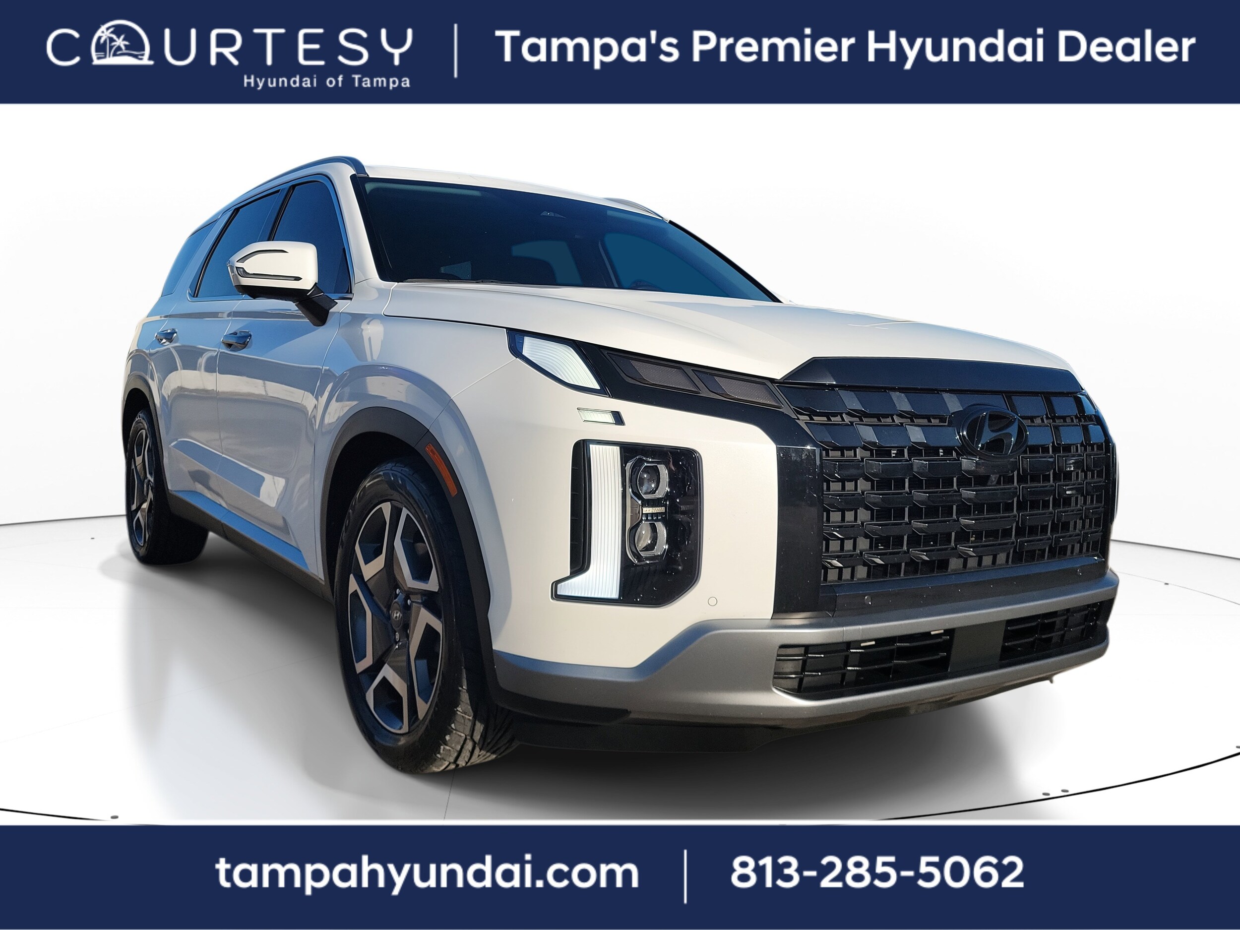 2023 Hyundai Palisade SEL photo 2