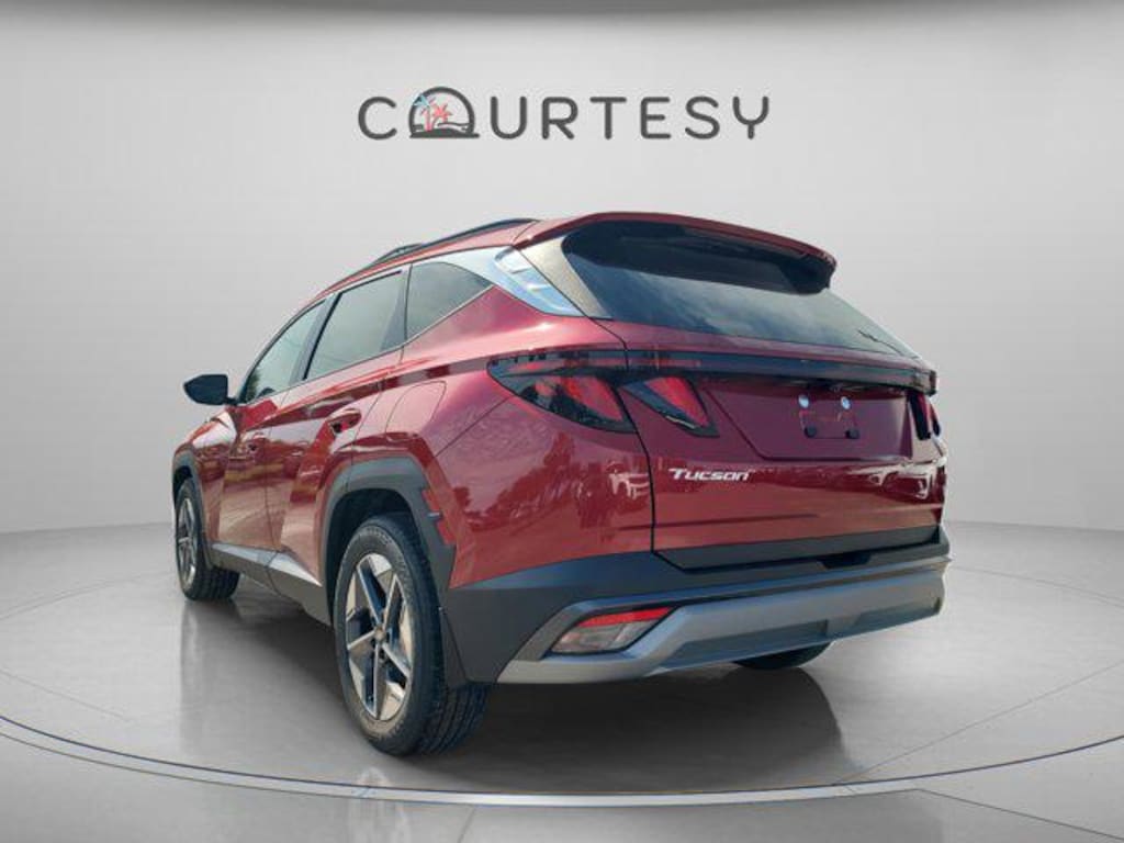 New 2026 Hyundai Tucson SEL FWD SUV
