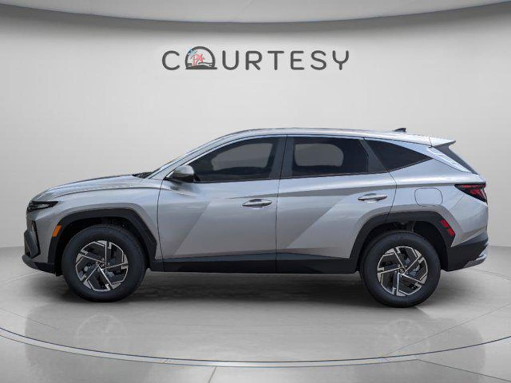 New 2026 Hyundai Tucson Hybrid Blue SUV